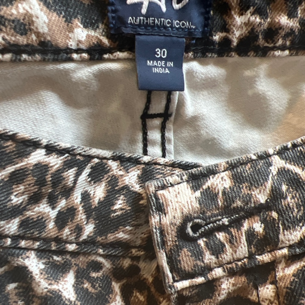 Leopard Jeans
